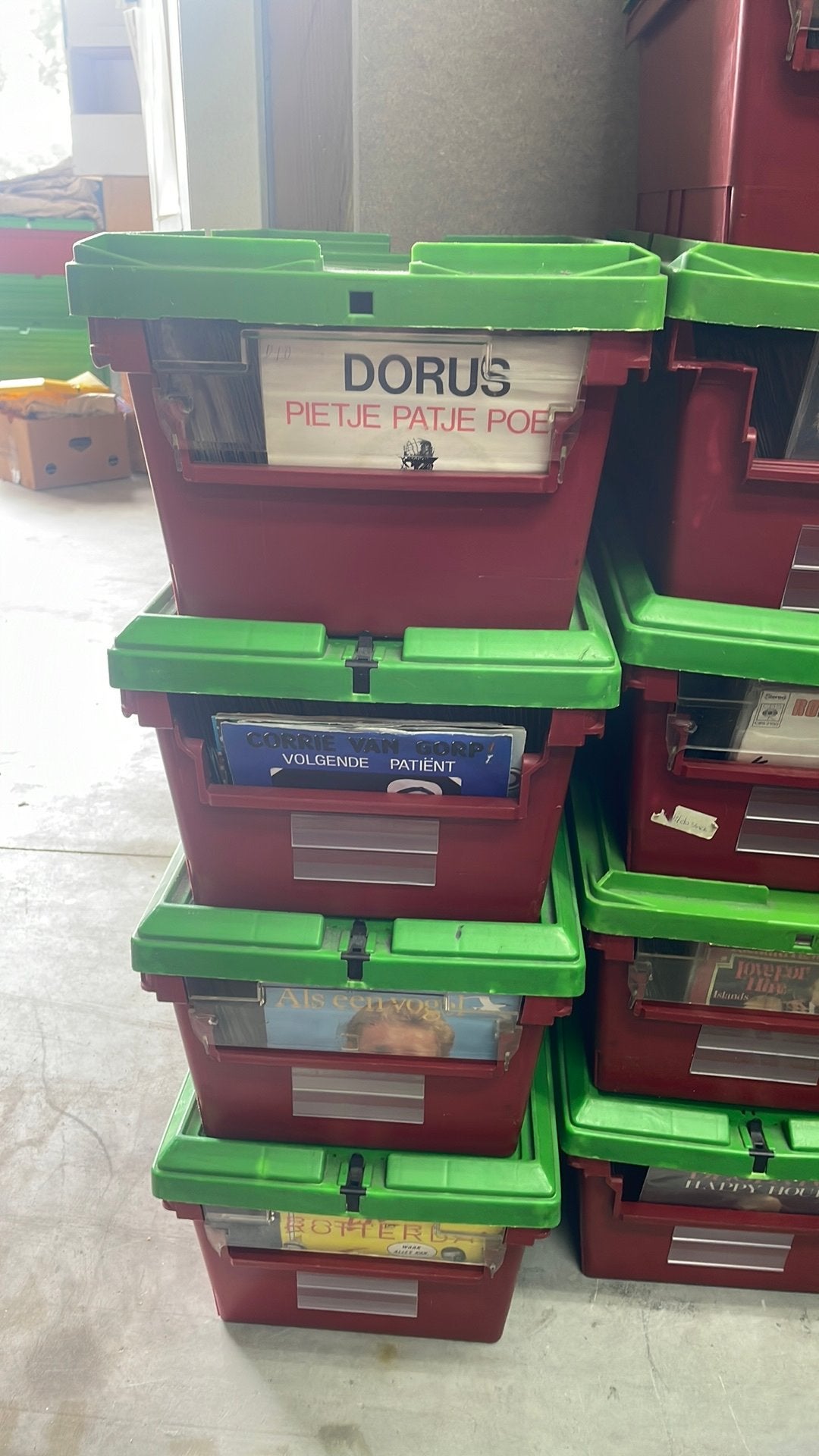Ruim 800 singels, Cd's en Dvd's, Vinyl Singles, Ophalen, Zo goed als nieuw, Nederlandstalig