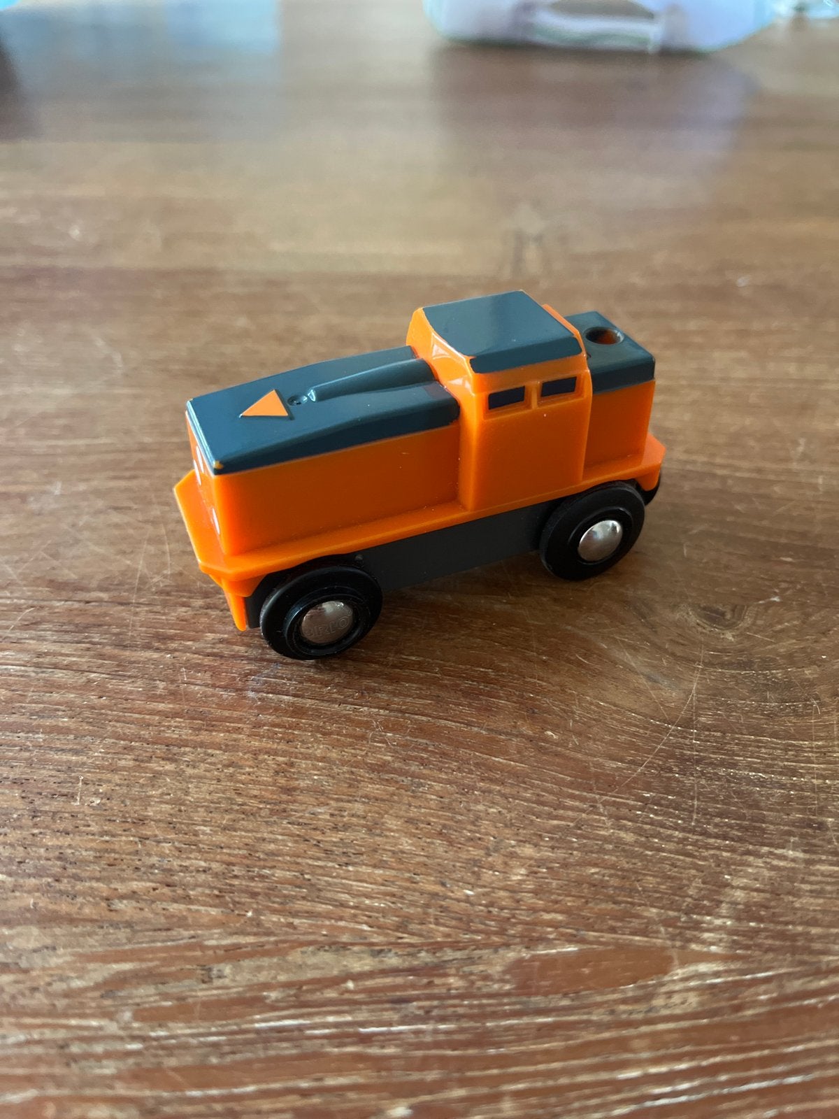 Brio locomotief op batterij, Ophalen of Verzenden, Gebruikt