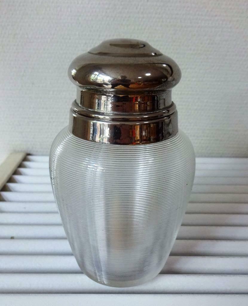 FRIES DRAADJES GLAS ,THEEBUS, MELKKAN EN LANGE VINGERGLAS, Antiek en Kunst, Verzenden