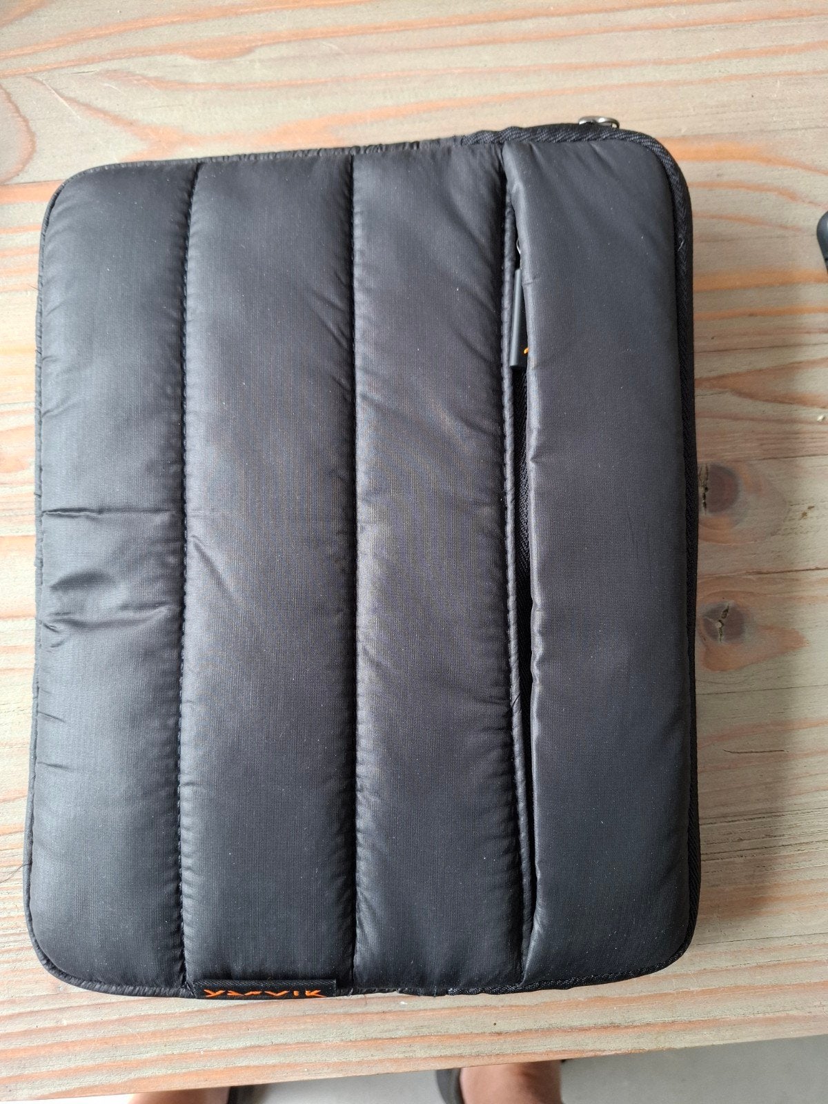 Yarvik laptophoes/tablet sleeve 10 inch, Computers en Software, Ophalen of Verzenden, 12 inch of minder, Nieuw, Yarvik