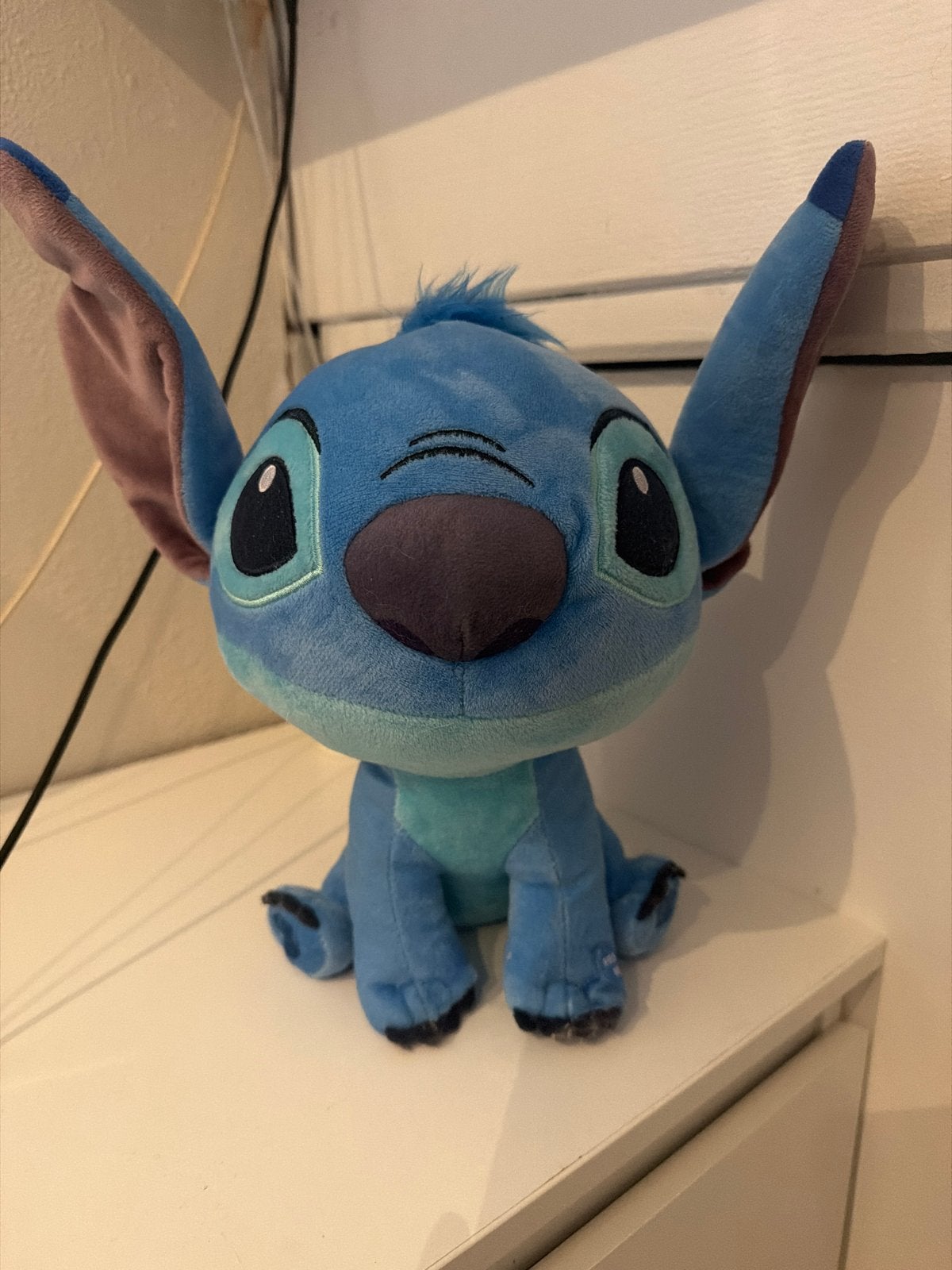Stitch knuffel met geluid - Disney Lilo & Stitch, Overige typen, Blauw, Ophalen of Verzenden, Zo goed als nieuw