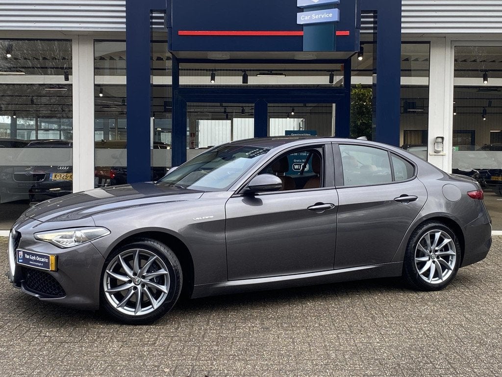 Alfa Romeo Giulia 2.0 T AWD Veloce / 280 Pk / Automaat / NL-, Auto's, Alfa Romeo, Automaat, 745 kg, Euro 6, 4 cilinders