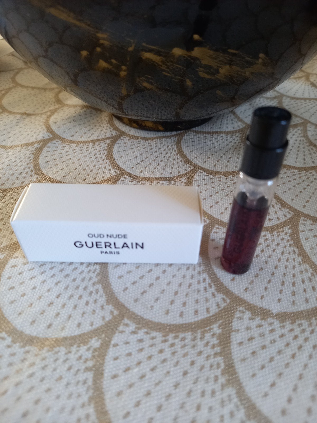 Proefje Oud Nude Guerlain, Sieraden, Tassen en Uiterlijk, Ophalen of Verzenden