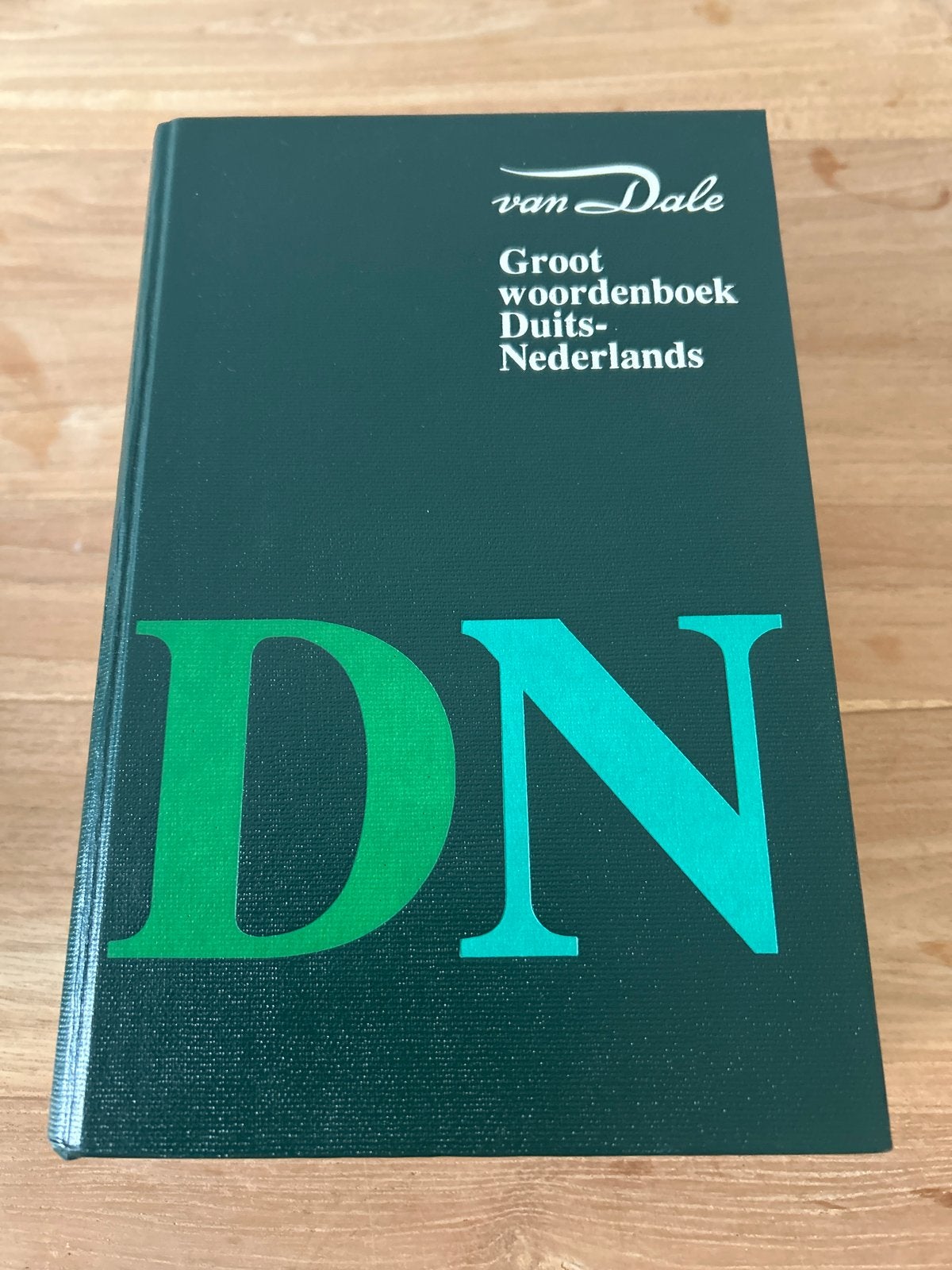 Van Dale Groot Woordenboek Duits-Nederlands, Ophalen of Verzenden, Zo goed als nieuw, Van Dale, Nederlands