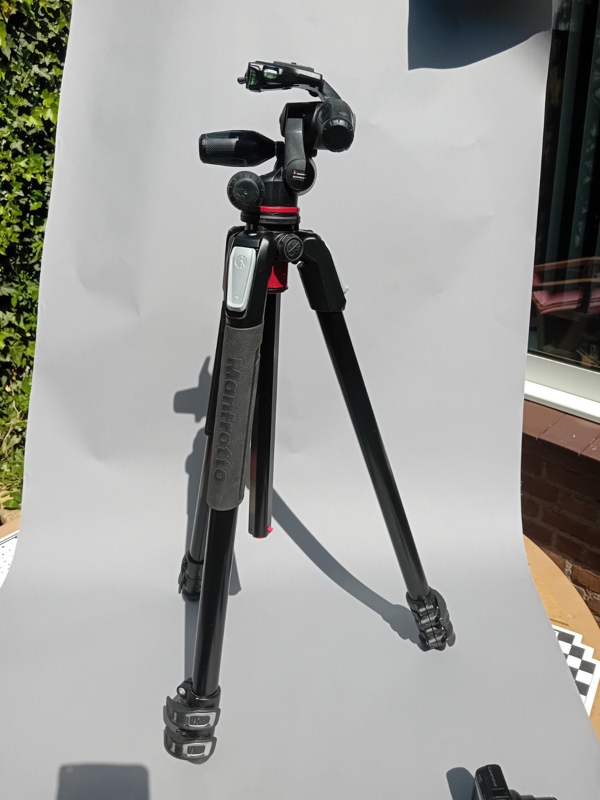 MANFROTTO 055 met MHXXPRO3-3 weg kop, Ophalen of Verzenden, Zo goed als nieuw, 175 cm of meer, Driepoot