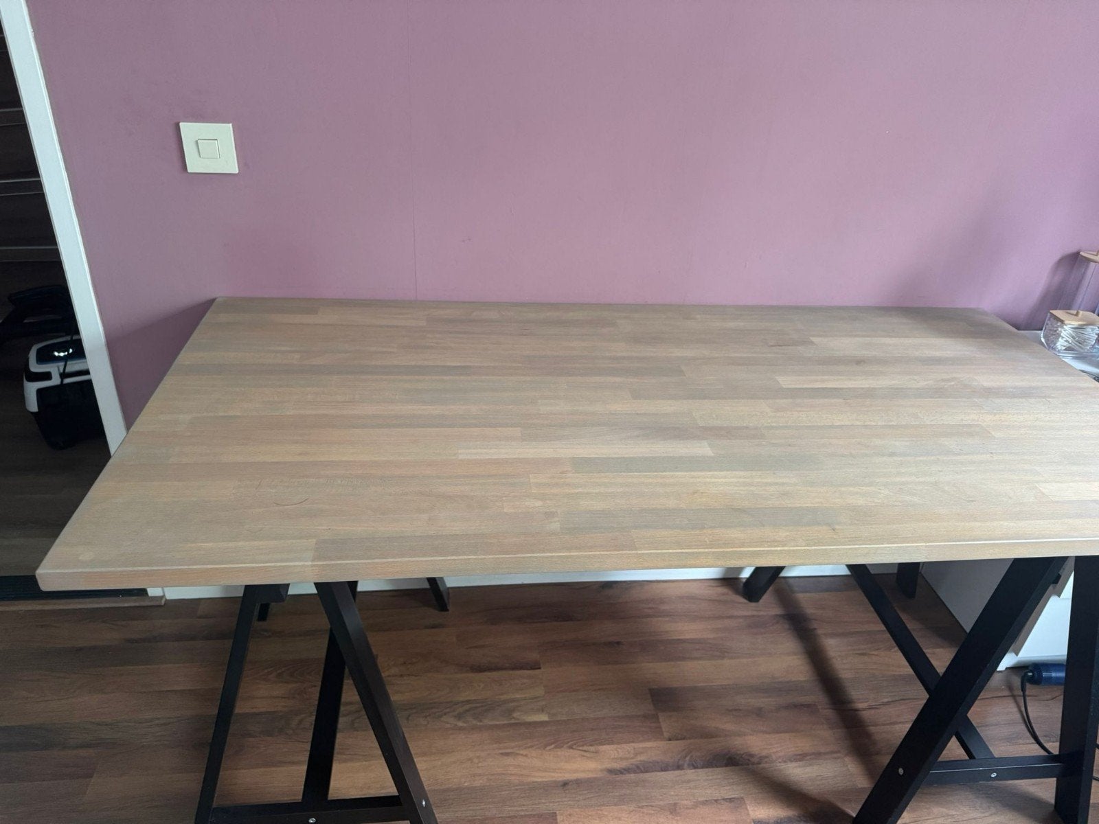 Houten blad met schragen, gebruikt als bureau, Ophalen, Gebruikt, Hout, 154 cm