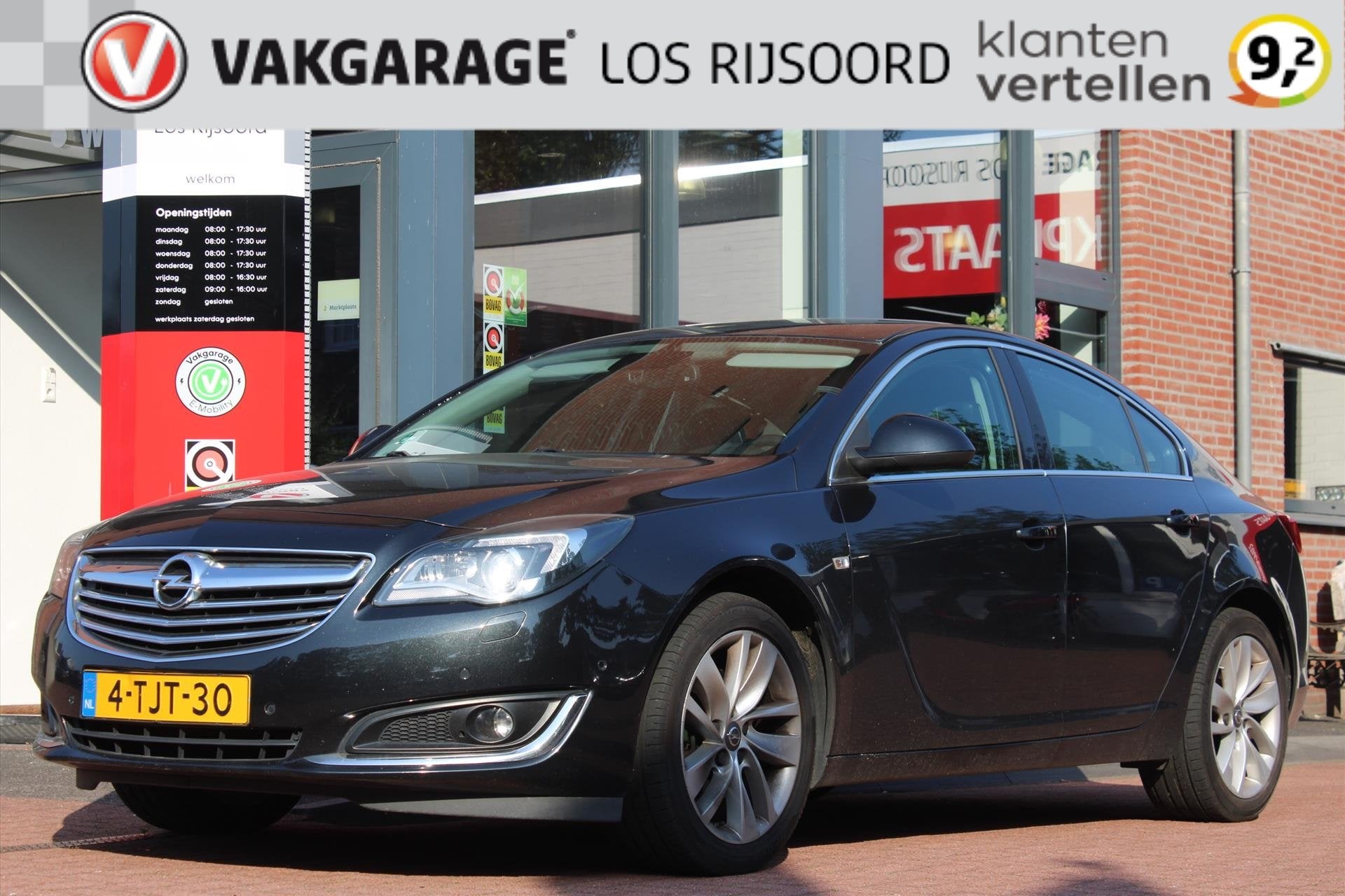 OPEL Insignia 1.6 Turbo *Cosmo* | Trekhaak | Camera | Naviga, Auto's, Opel, 1513 kg, Euro 5, Stof, Gebruikt
