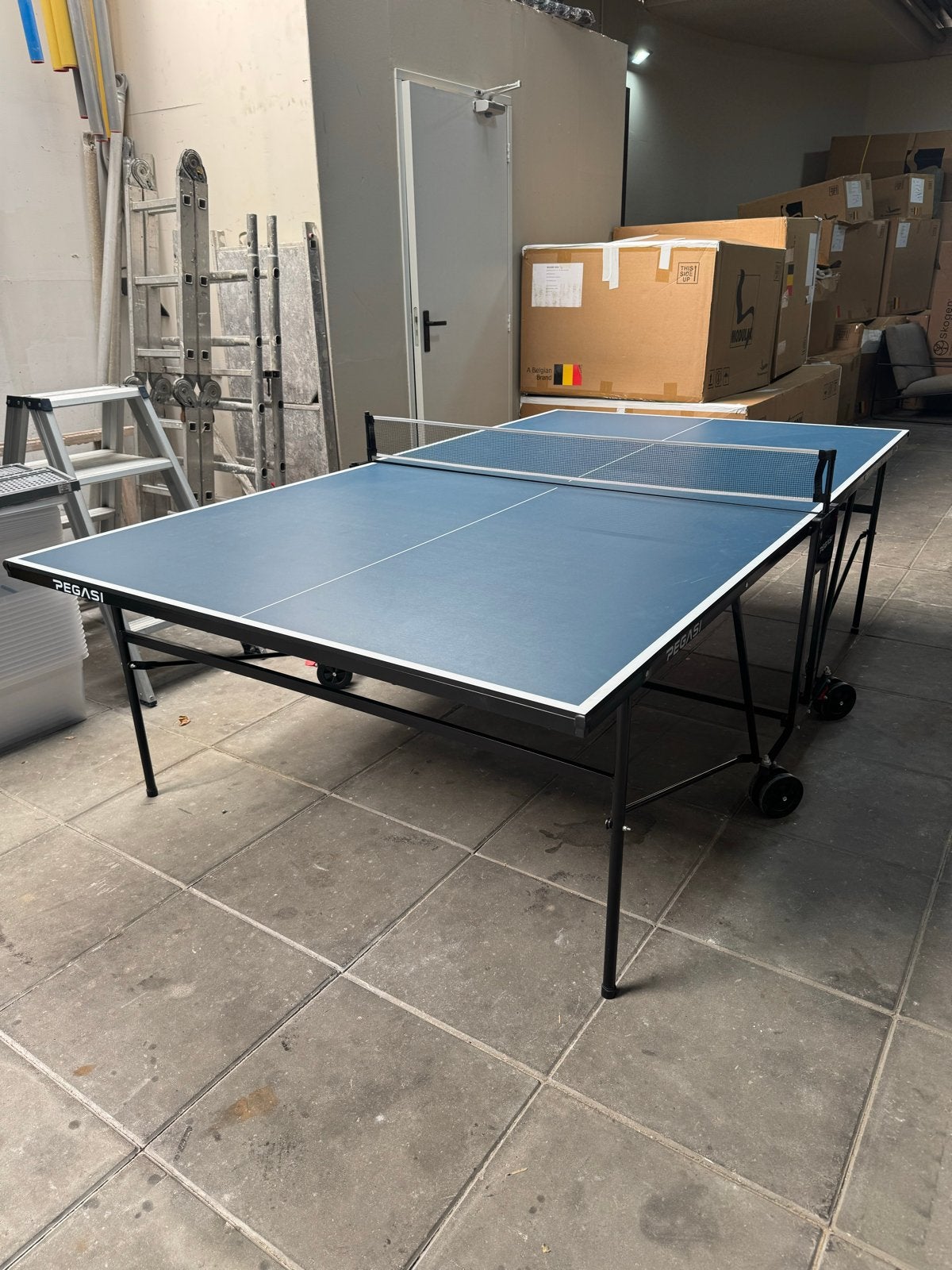 Pegasi Sport 500 Indoor Tafeltennistafel - Zo goed als nieuw, Ophalen of Verzenden, Zo goed als nieuw, Tafel Indoor, Inklapbaar