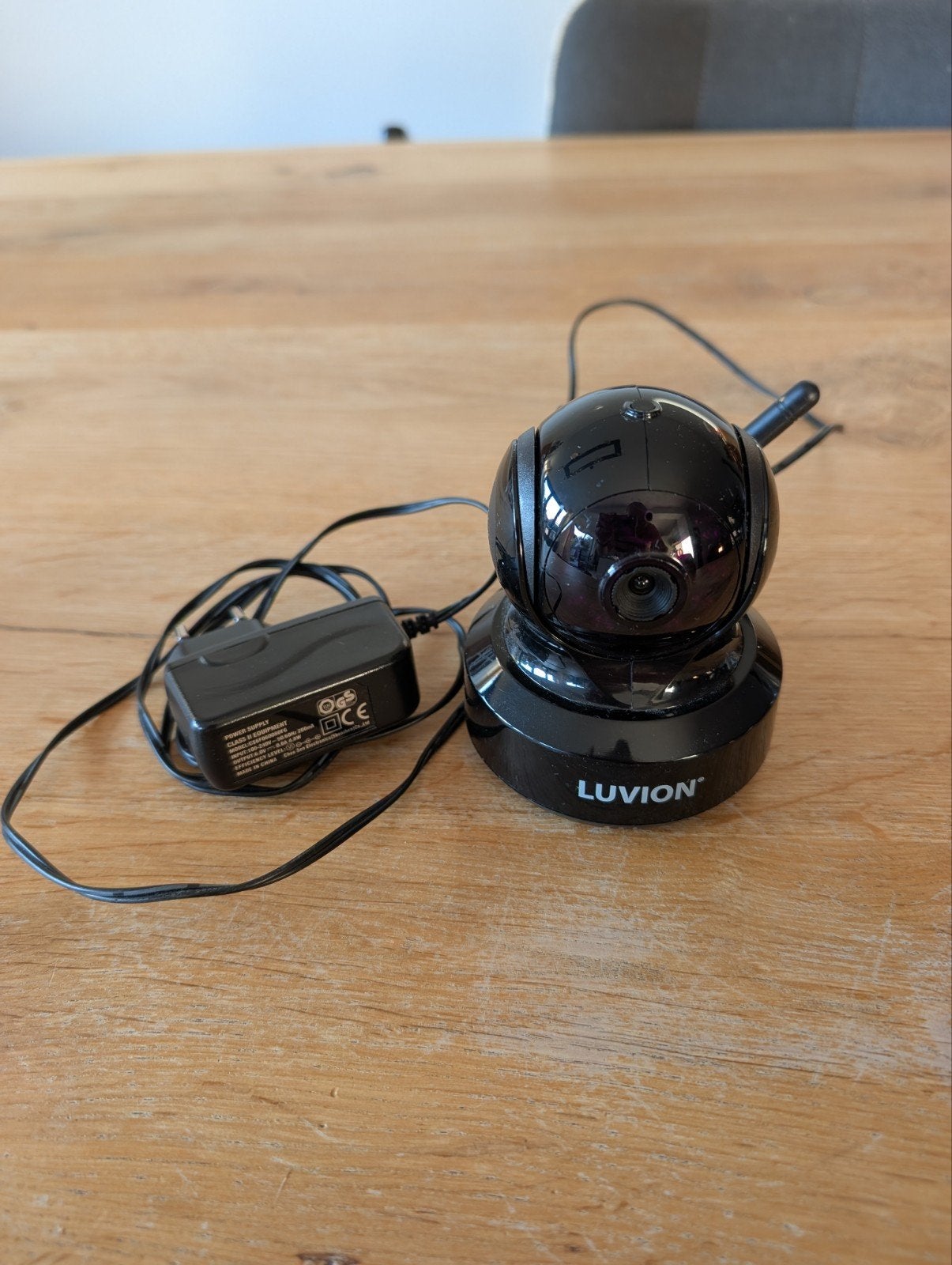 Luvion Essential Camera's - Black & Limited Edition, Kinderen en Baby's, Babyfoons, Ophalen of Verzenden, Gebruikt, 100 tot 250 meter