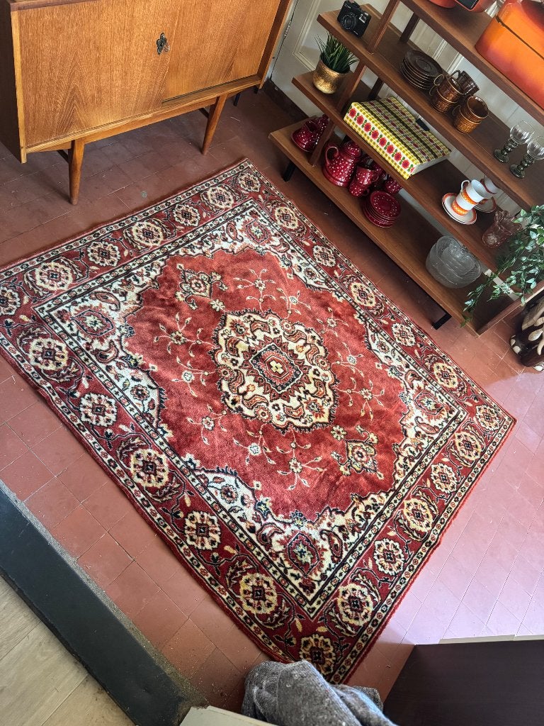 Vintage tafelkleed of vloerkleed Perzisch tapijtmotief, Huis en Inrichting, Ophalen of Verzenden, Gebruikt, Rood, Rechthoekig