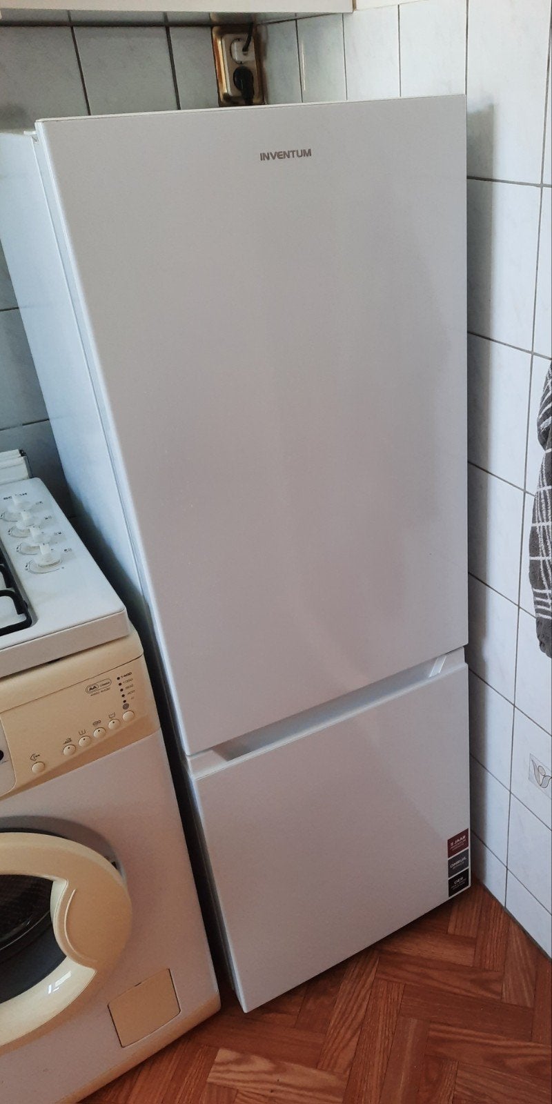 Inventum Koel/vriescombinatie - Gebruikt, Witgoed en Apparatuur, Ophalen, 150 tot 200 liter, Gebruikt, Met aparte vriezer
