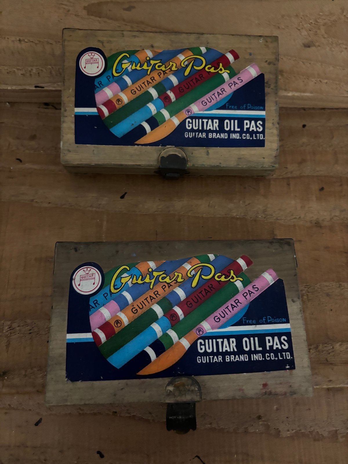 Quitar oil pas doosjes, Verzamelen, Ophalen of Verzenden, Gebruikt
