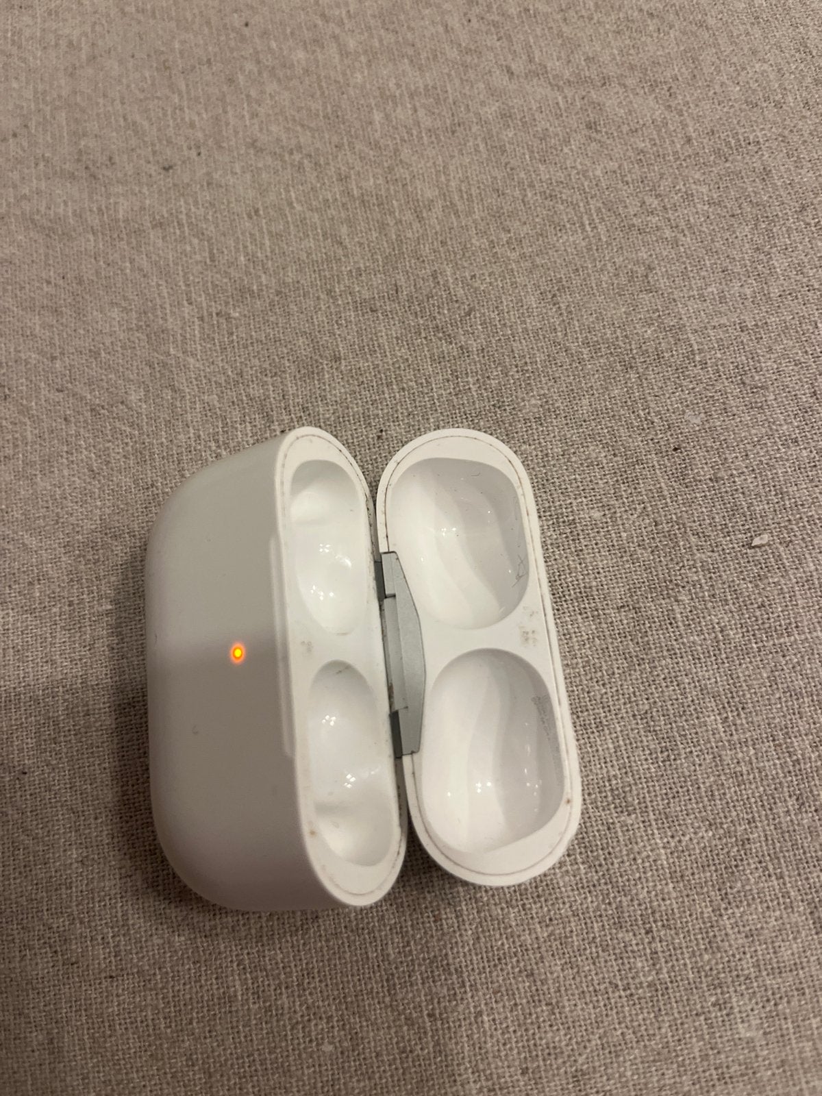 Apple AirPods Pro Oplaadcase (alleen case), Audio, Tv en Foto, Koptelefoons, In-ear, Gebruikt, Draadloos opladen, Ophalen of Verzenden