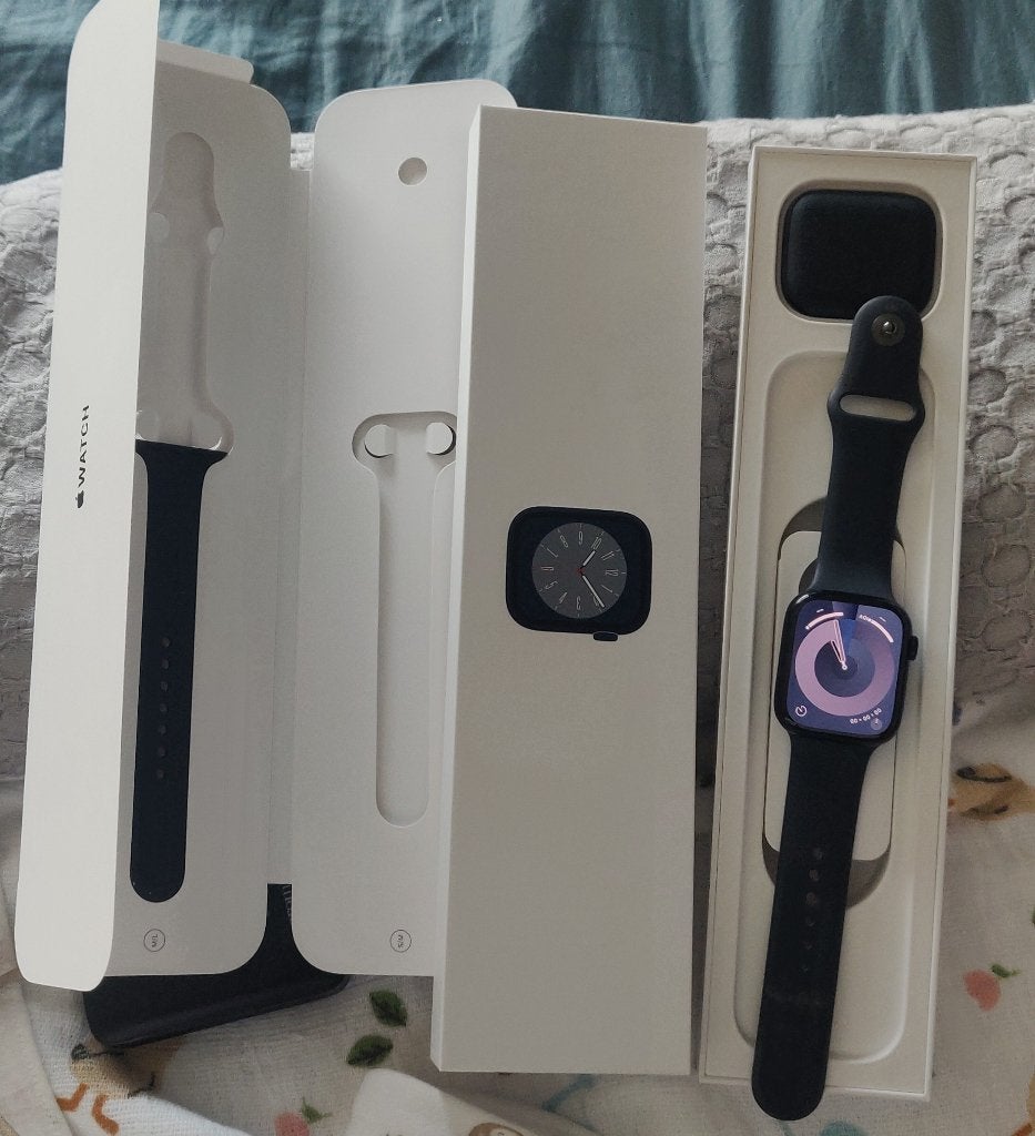 Apple Watch Series 8 – 45mm/black, Zwart, IOS, Ophalen of Verzenden, Waterdicht