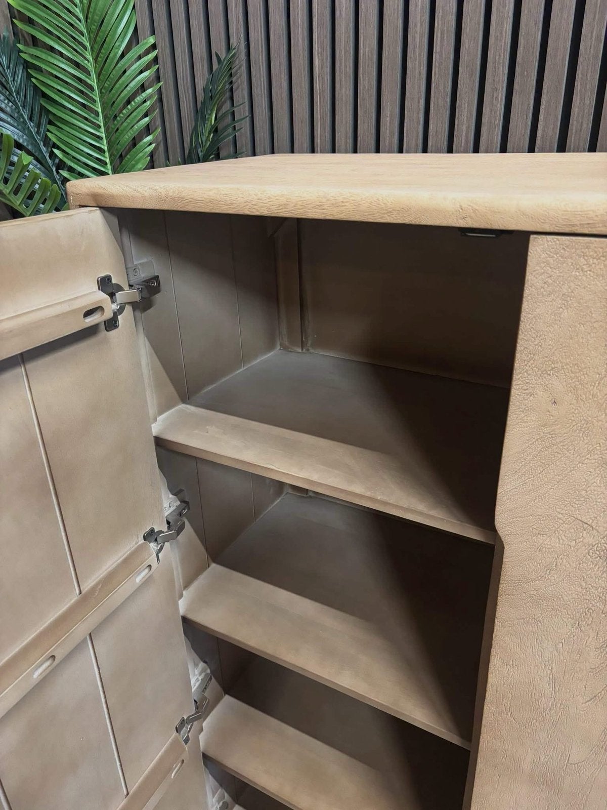 Houten opbergkast 150x105x45 cm van Livingfurn, Ophalen, Met deur(en), Onbekend, Nieuw