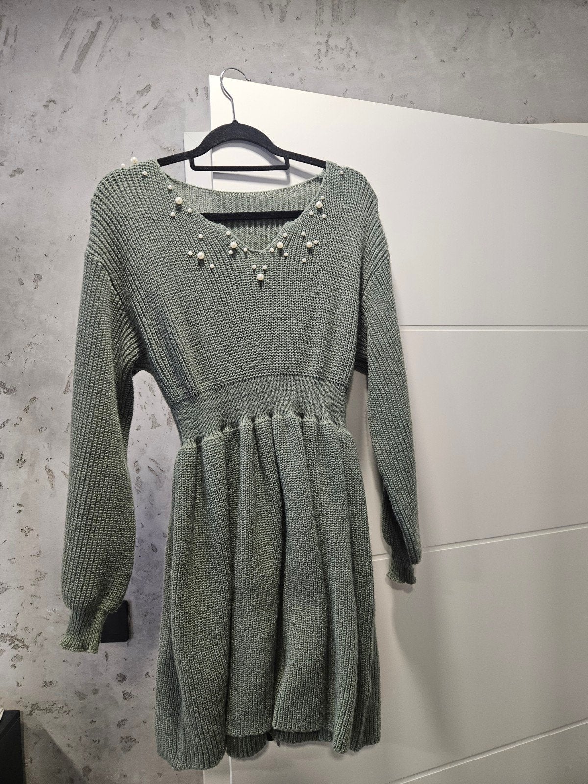 Groene Gebreide Jurk met Parels - Maat M, Kleding | Dames, Maat 38/40 (M), Ophalen of Verzenden, Zo goed als nieuw, Boven de knie