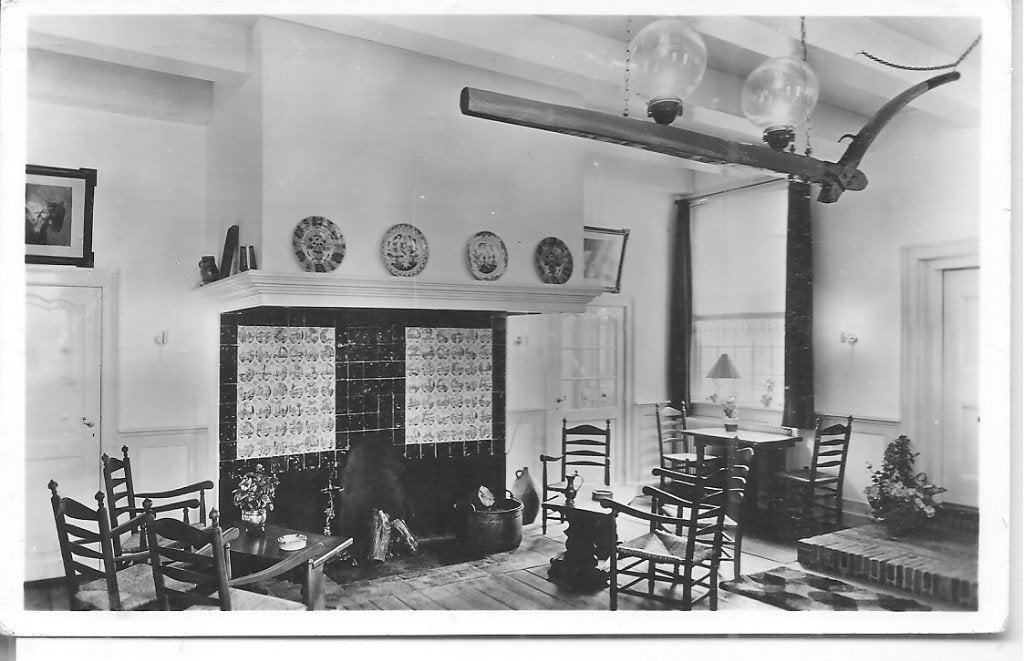 Ansichtkaart Interieur Herberg De Gouden Leeuw Bronkhorst, Ophalen of Verzenden, 1960 tot 1980, Gelopen, Gelderland