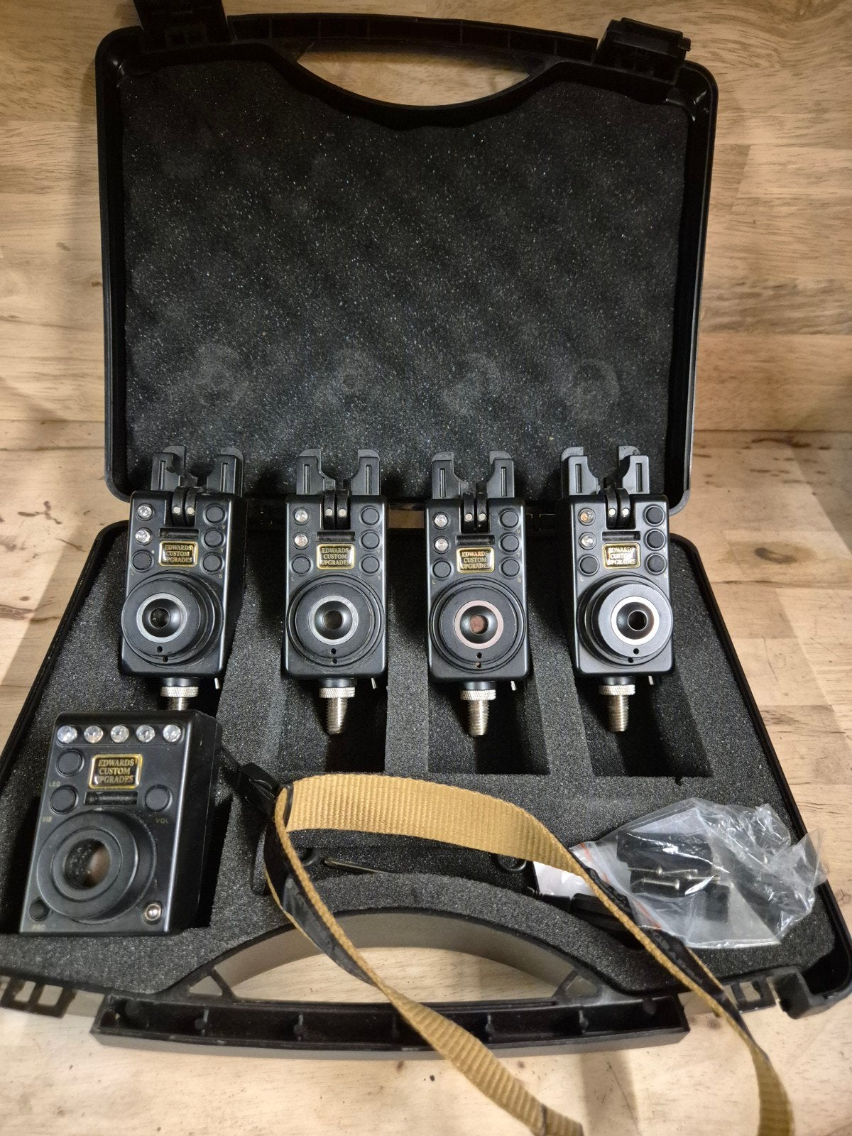 Erg mooie ecu mk1 4+1 beetmelder set., Watersport en Boten, Hengelsport | Karpervissen, Ophalen of Verzenden, Overige typen