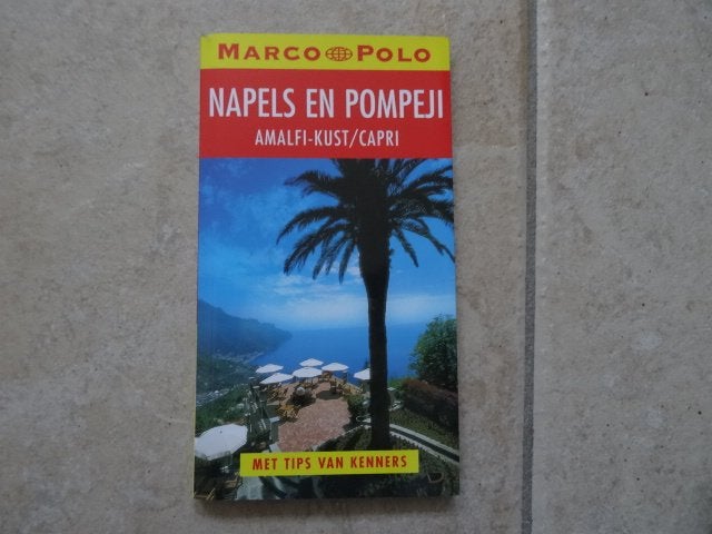 marco polo reisgids Napels, Pompeji,Capri en Amalfi (Italie), Europa, Ophalen of Verzenden, Zo goed als nieuw, Reisgids of -boek