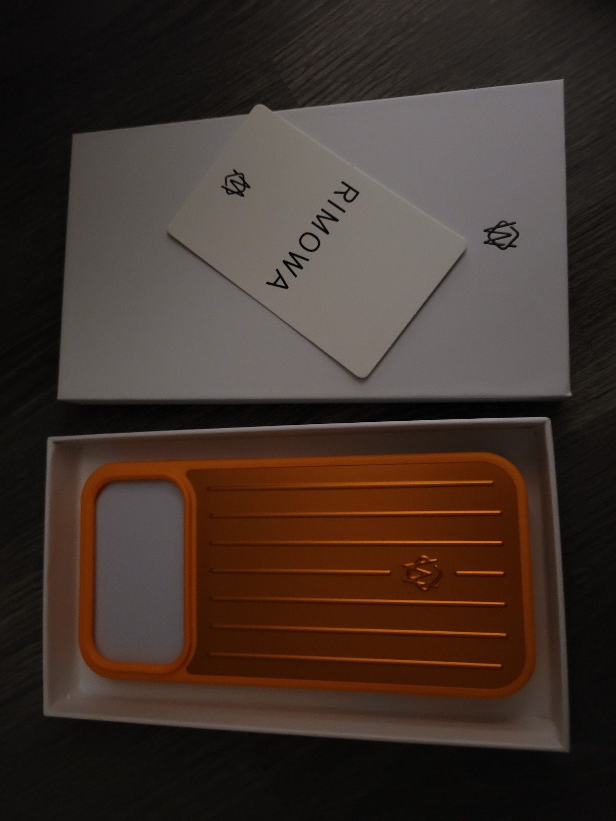 Rimowa Iphone 17 pro max oranje, Ophalen of Verzenden, Nieuw