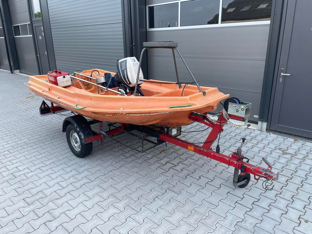 Jeanneau New Matic STE Kunststof boot (polyethyleen), Watersport en Boten, Roeiboten, Gebruikt, Overig typen, Kunststof, Overige merken