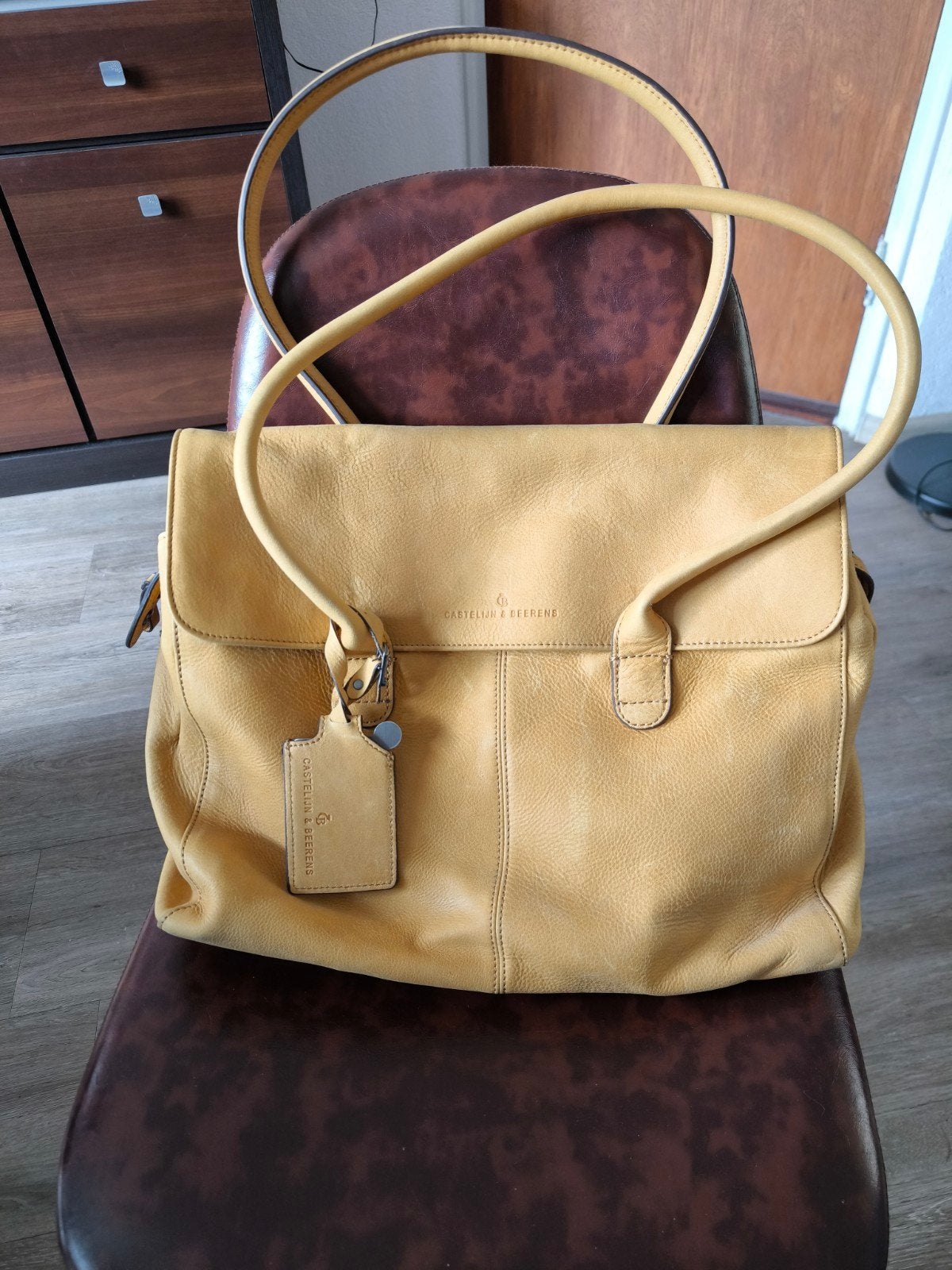 Castelijn & Beerens Carisma Laptoptas Geel, Ophalen