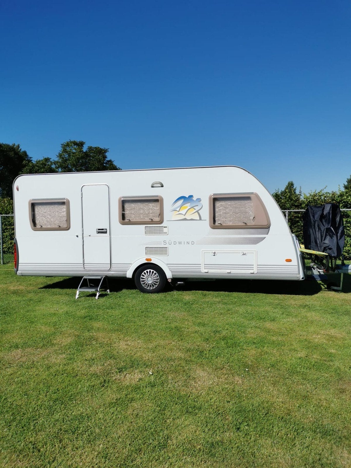Knaus Sudwind 500 EU (2 aparte bedden) (2006) - Topstaat, vo, Fietsenrek, Particulier, Knaus, 1000 - 1250 kg