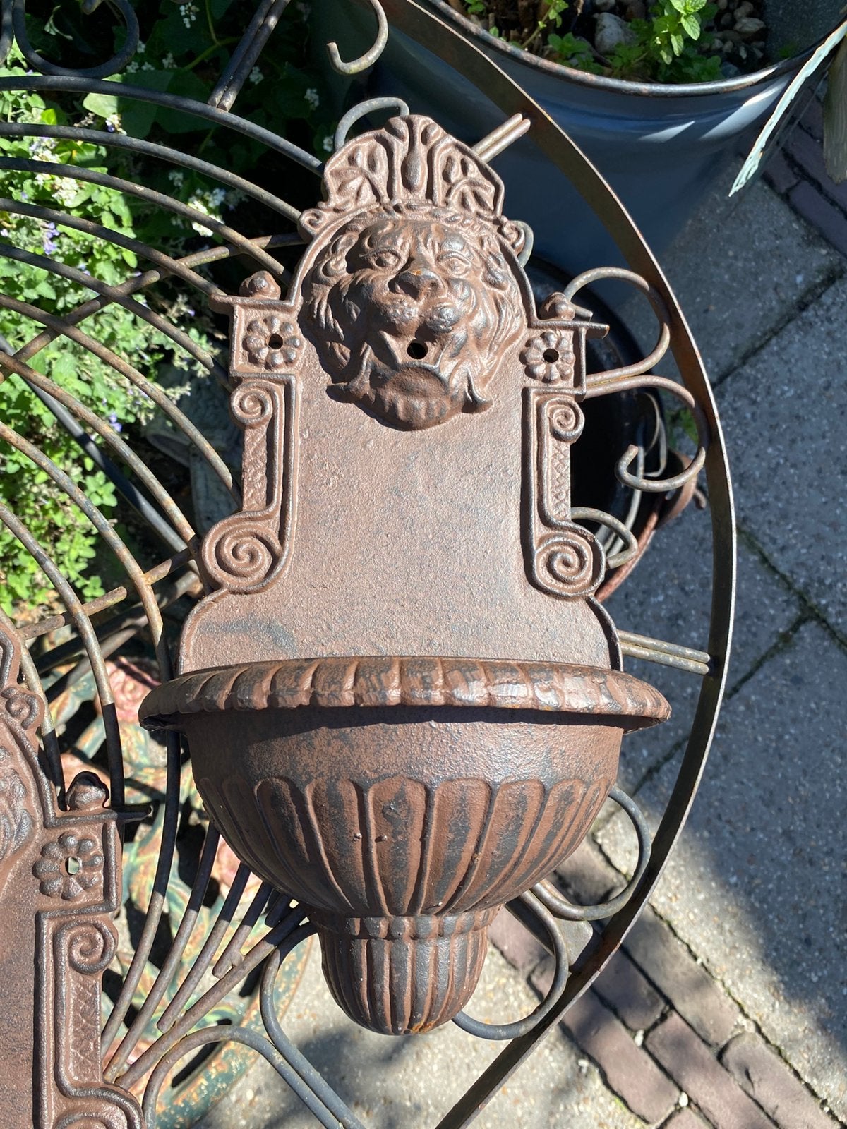 Gietijzeren wandfontein met leeuwenkop - 45x22cm, Antiek en Kunst, Ophalen of Verzenden