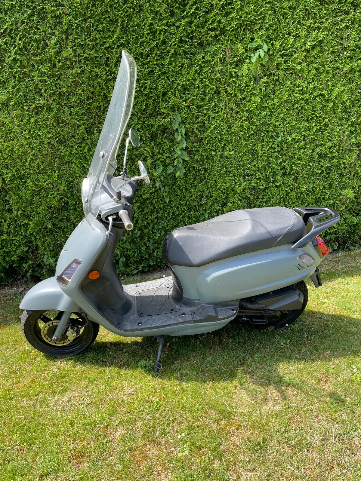 Geel Kenteken | Sym Fiddle 2 Scooter, Maximaal 45 km/u, Ophalen of Verzenden, Zo goed als nieuw, Benzine