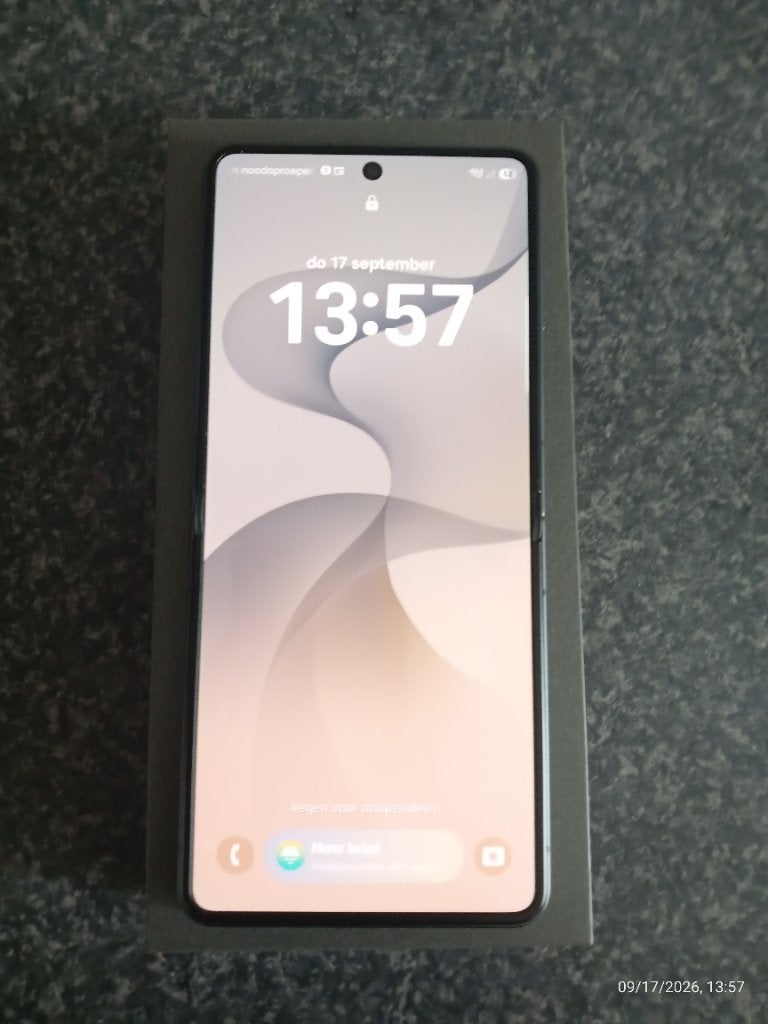 Samsung Galaxy z flip 8 (256 gb), Zwart, Nieuw, Ophalen of Verzenden, Galaxy Z Flip
