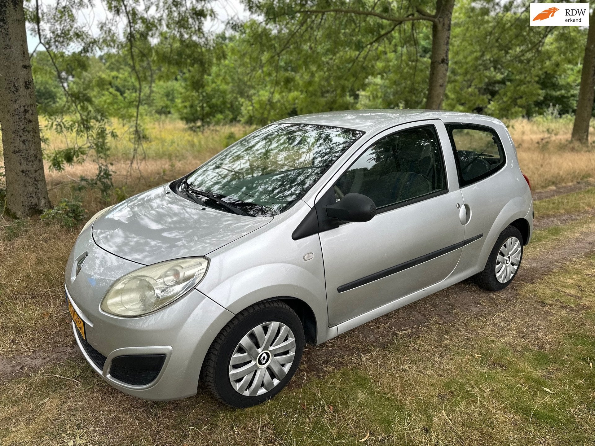 Renault Twingo 1.2-16V Dynamique apk t/m 09-06-2027, Voorwielaandrijving, Twingo, Gebruikt, 31 €/maand