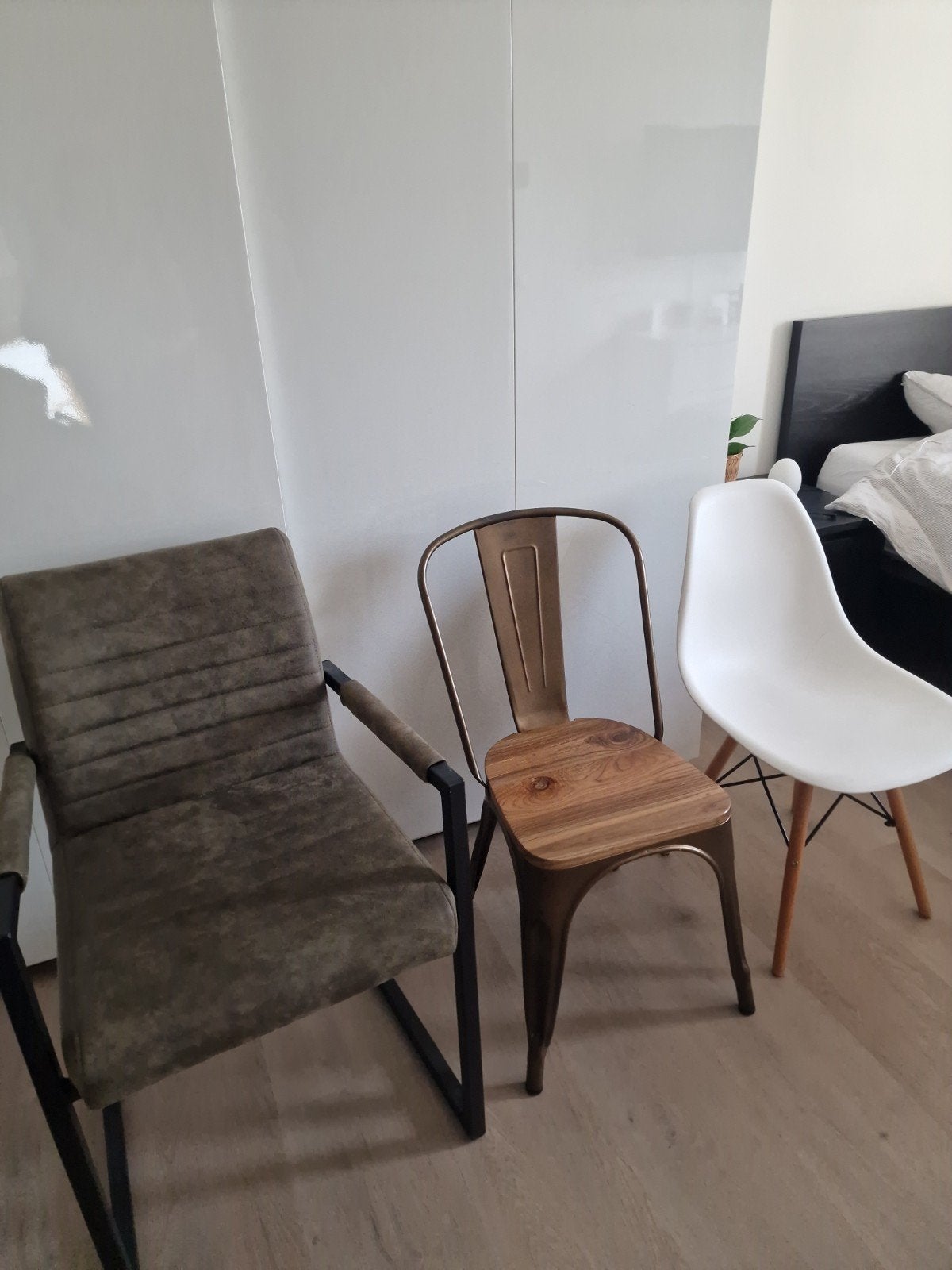 Diverse stoelen: fauteuil, industriële stoel, designstoel, Ophalen, Gebruikt, Overige kleuren, Drie