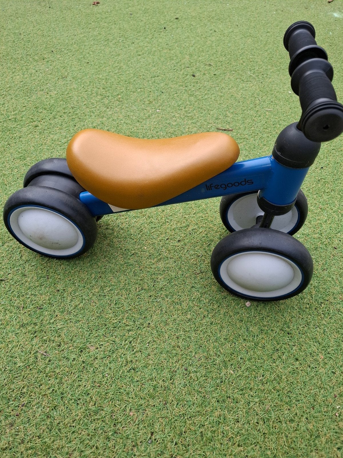 Loopfietsje blauw lifegoods vanaf 1 jaar, Ophalen, Gebruikt, Lifegoods