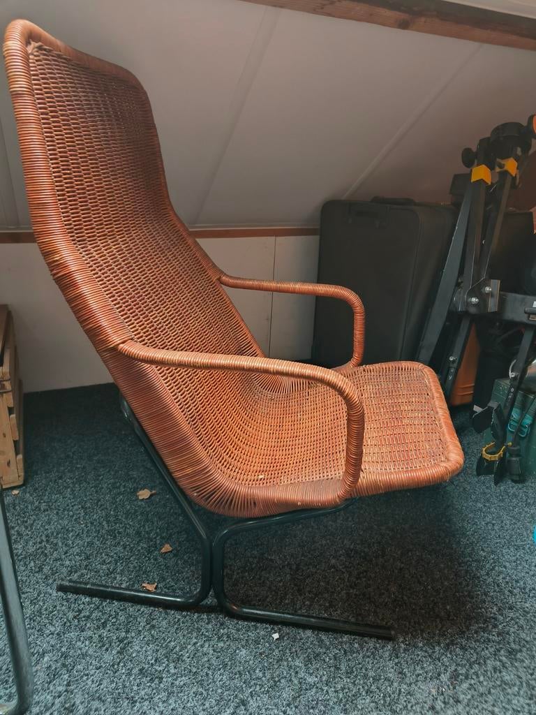 Rotan stoel van Dirk van Sliedrecht, Ophalen, 75 tot 100 cm, 50 tot 75 cm