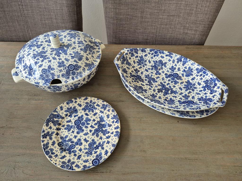 Beatrix servies Societe Ceramique, Antiek en Kunst, Antiek | Servies los, Ophalen