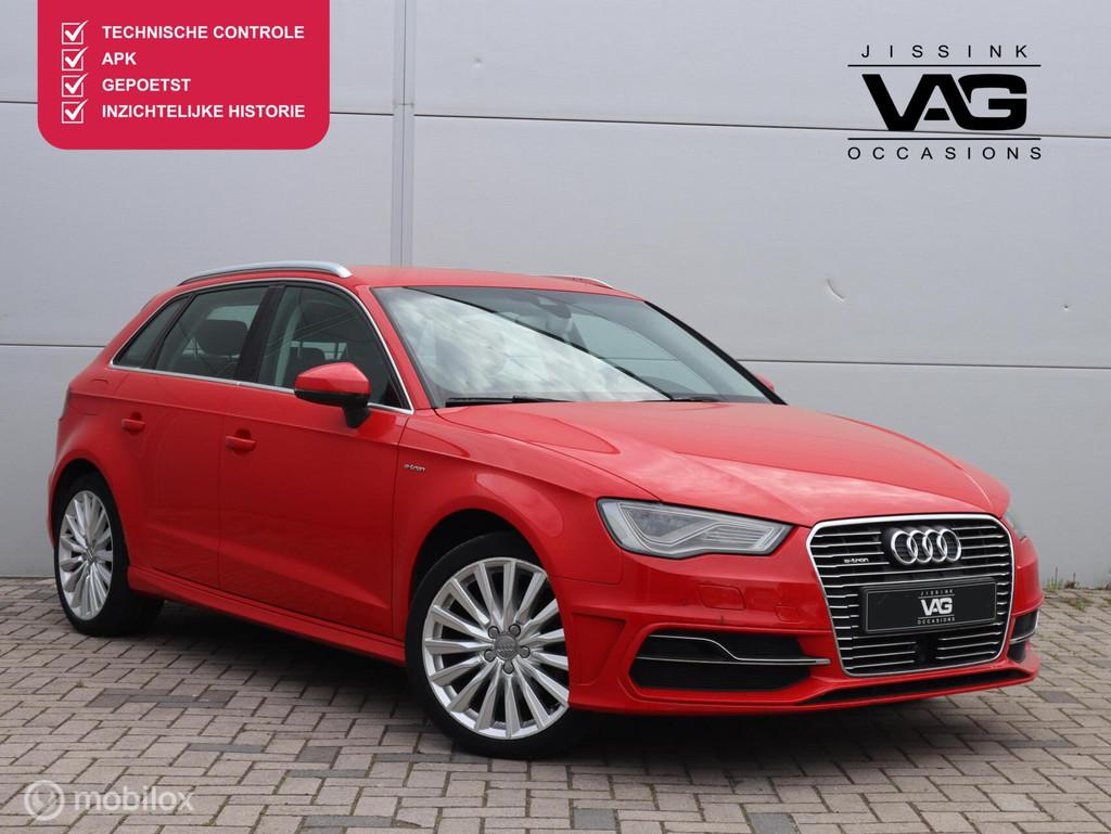 Audi A3 Sportback 1.4 e-tron PHEV LED ACC Clima Navi, Gebruikt, 4 cilinders, Origineel Nederlands, 1515 kg