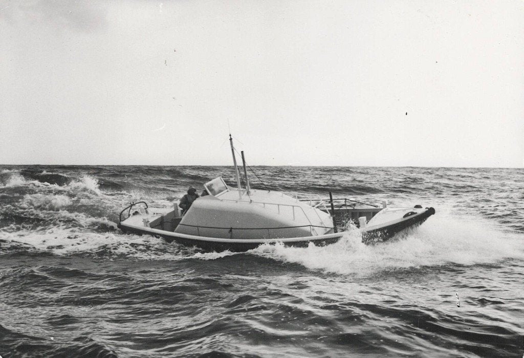 Vlieland Motorreddingvlet Oudendijk 18, Verzamelen, Ansichtkaarten | Nederland, Verzenden, 1960 tot 1980, Waddeneilanden