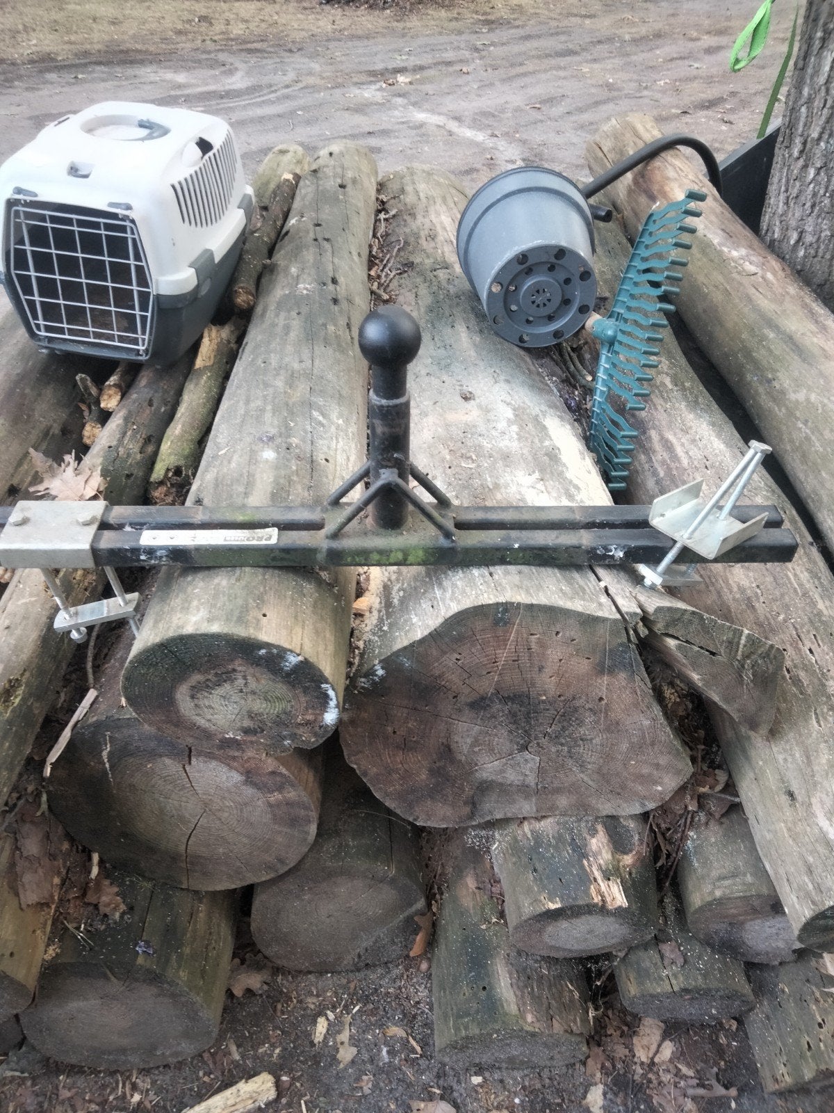 kogel voor op de distel van de caravan, Ophalen