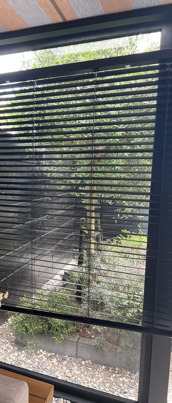 Jaloezie aluminium zwart nieuw, Huis en Inrichting, Stoffering | Gordijnen en Lamellen, Ophalen, Nieuw, Zwart, Jaloezie