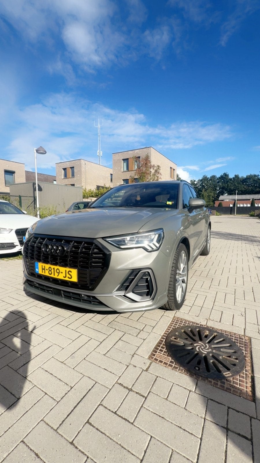 Audi Q3 s-line 3x s-line/pano/sfeer|acc|Matrix|20’, 4 cilinders, Origineel Nederlands, Zilver of Grijs, 84 €/maand