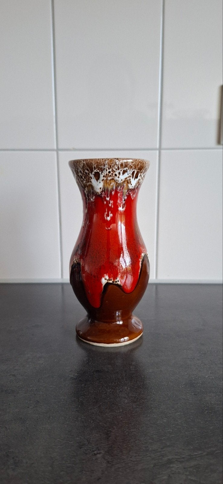 Vaasje van Vallauris, Huis en Inrichting, Ophalen of Verzenden, Zo goed als nieuw, Rood, Steen/keramiek