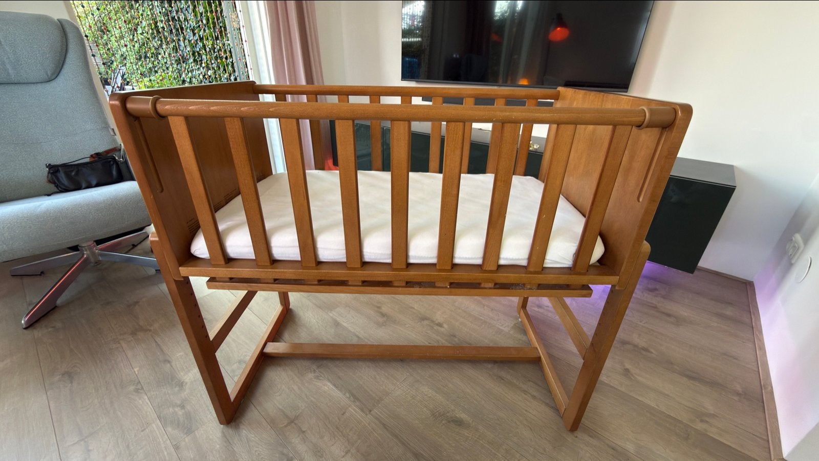 Petite Amélie Nuage co-sleeper walnoot + premium matras ZGAN, Ophalen, Nieuw, Wieg