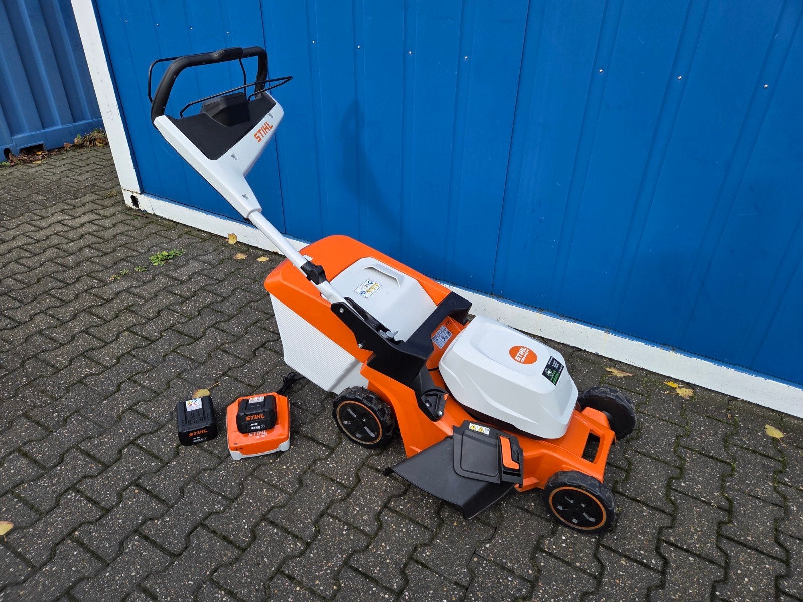 STIHL RMA 448.3 PV Accugrasmaaier Set - Z.G.A.N., Ophalen, Cirkelmaaier, Mulchfunctie, Accu-grasmaaier