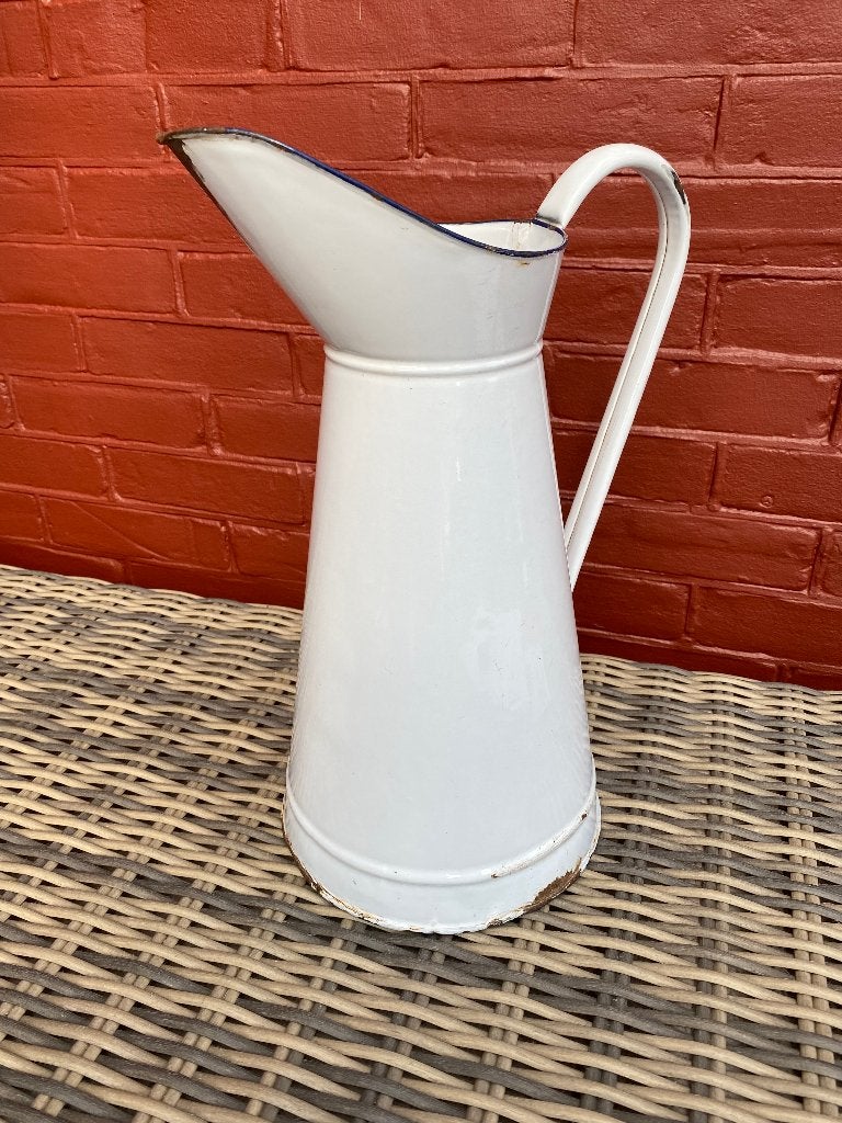 Brocante hoge witte emaille waterkan met blauw randje, Ophalen of Verzenden