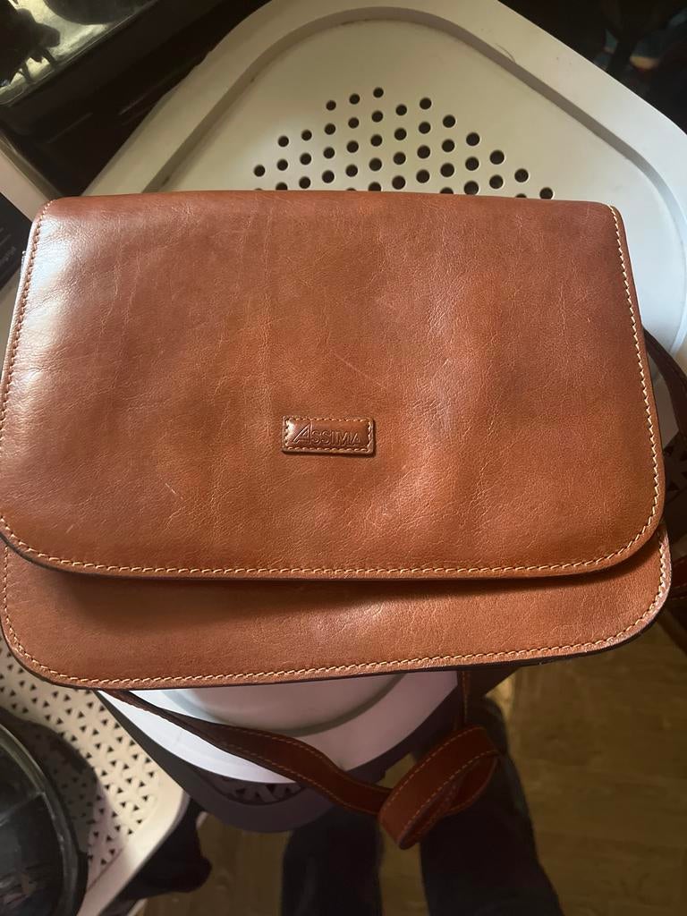Handtas Italiaans Assima, Ophalen of Verzenden, Nieuw, Bruin, Handtas