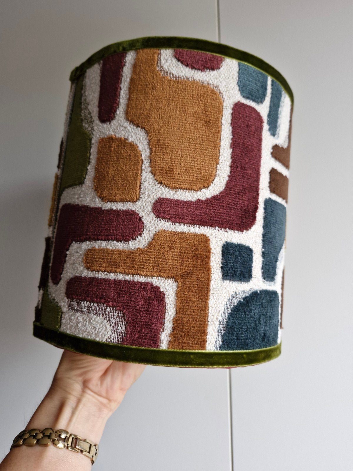 handgemaakte lampenkap in warme kleuren, Huis en Inrichting, Lampen | Lampenkappen, Meerkleurig, Rond, Nieuw, 20 cm