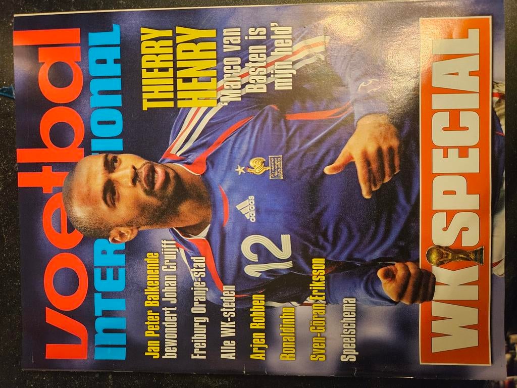 Voetbal International WK Special - Thierry Henry, Ophalen of Verzenden, Gelezen, Sport en Vrije tijd