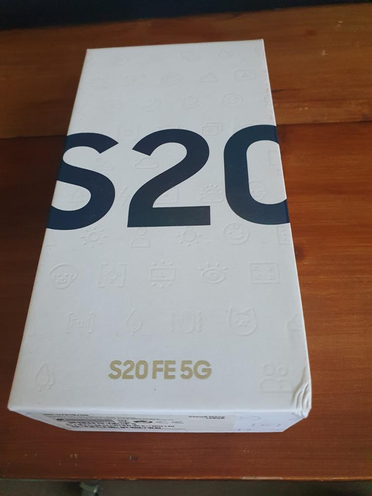 Samsung S20 FE 5G 128GB Navy Blauw - Nieuw, Telecommunicatie, Mobiele telefoons | Samsung, Ophalen of Verzenden