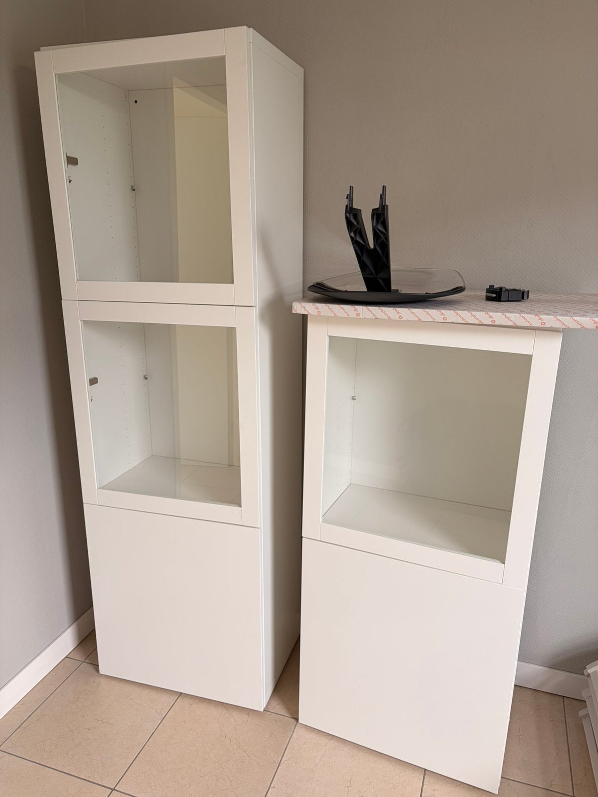 Nieuwe ikea besta kast - tv meubel delen - vitrine kasten, Huis en Inrichting, Kasten | Vitrinekasten, Ophalen, Nieuw, 50 tot 100 cm