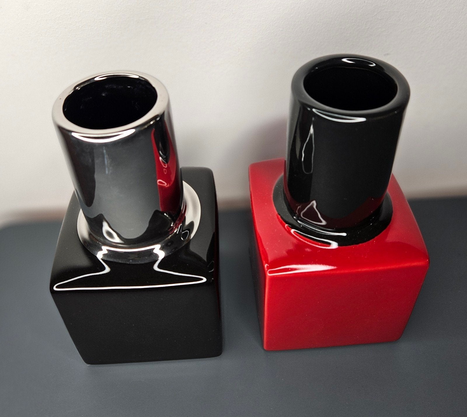 Vaas nagellak, 2 mod H.18cm, Gilde Handwerk, Meerkleurig, Export@Gildehandwerk.com, Nieuw